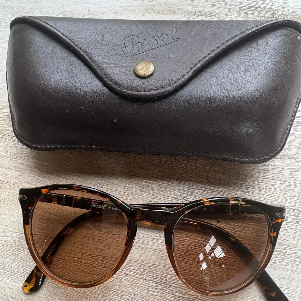 Persol Brown Tortoise Sunglasses - Picture 1 of 6
